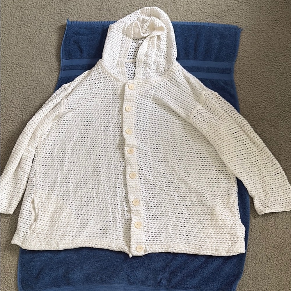 Women's Cream Knit Sweater with Hood